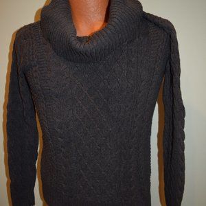 JEANNE PIERRE GREY SWEATER - MEDIUM